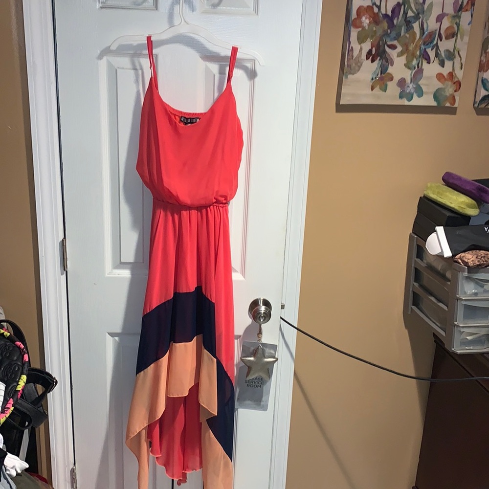 Coral with Navy Blue & Apricot Accent Pattern